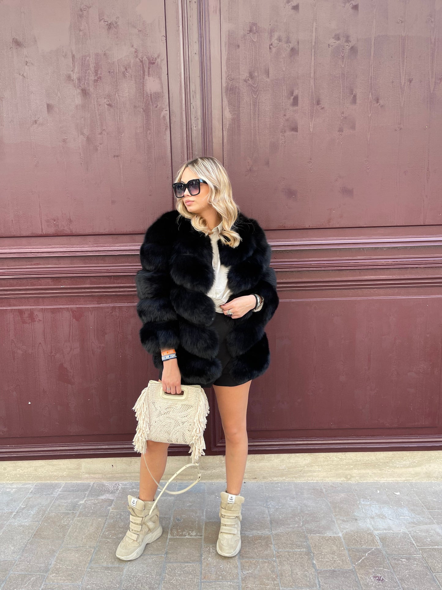 Round Coat