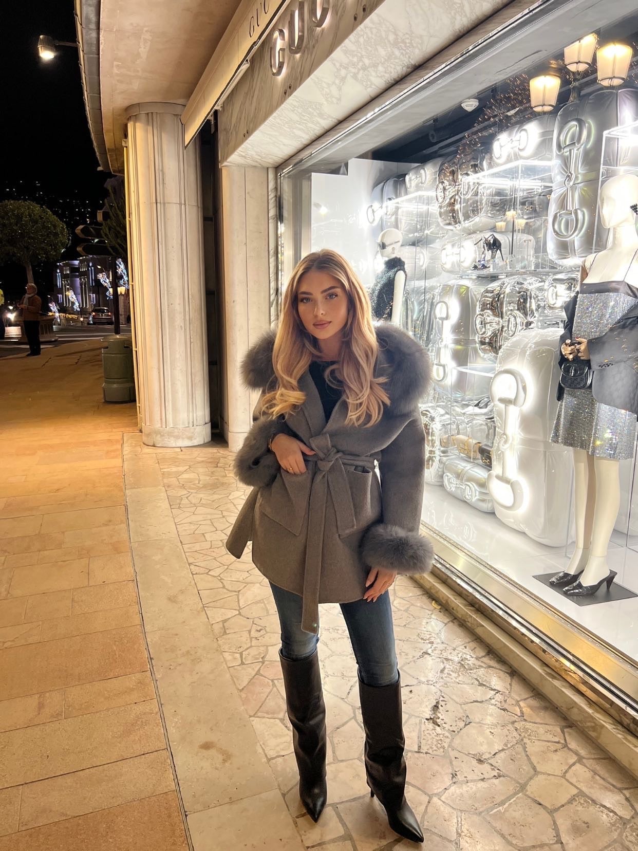 Cashmere Coat cuff