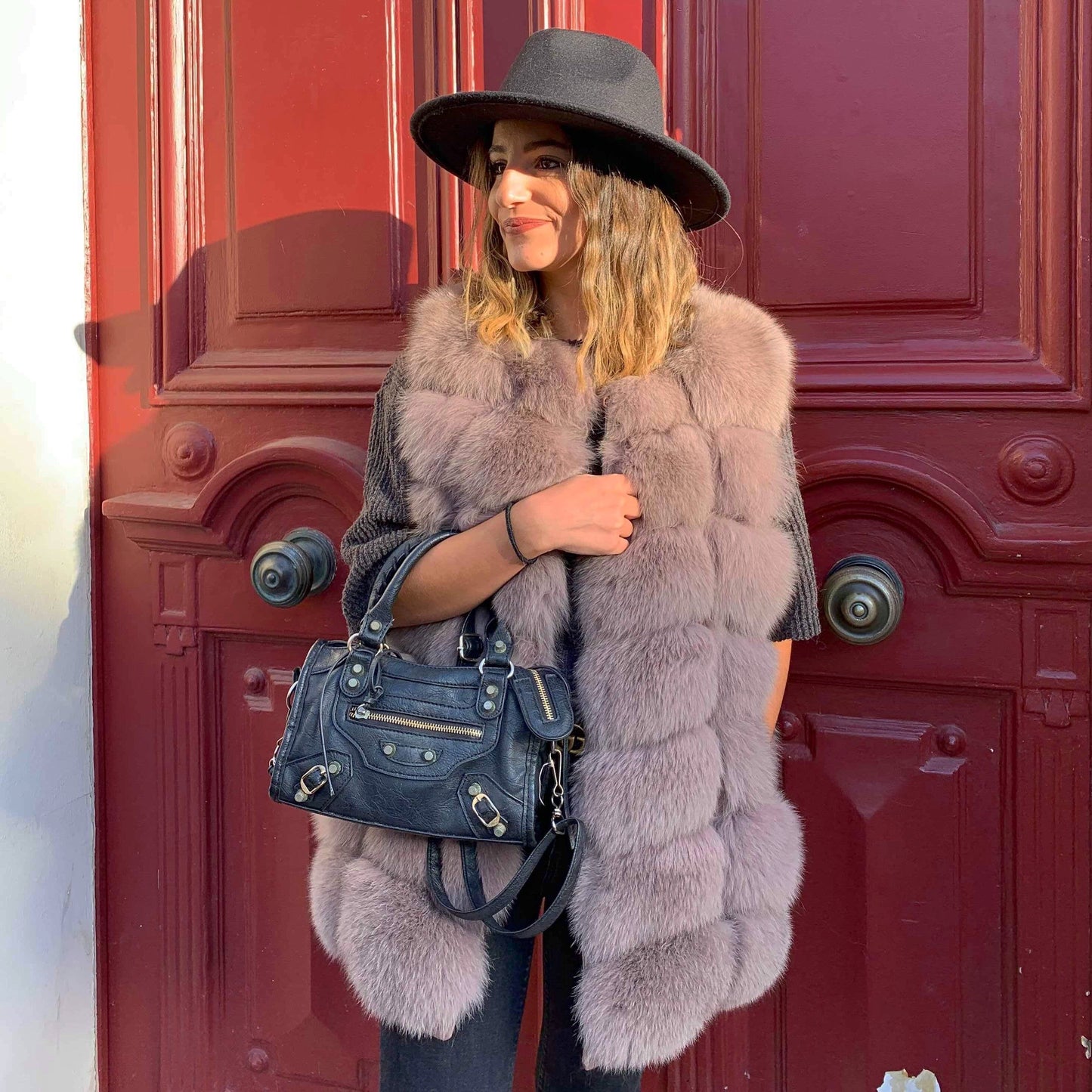 Lia Beige